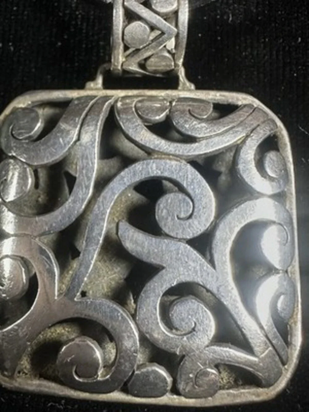 Vintage Sterling Silver Pendant Openwork Filigree Swirl Scroll Pendant, marked
